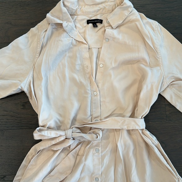 Banana Republic Dress - Picture 2 of 5